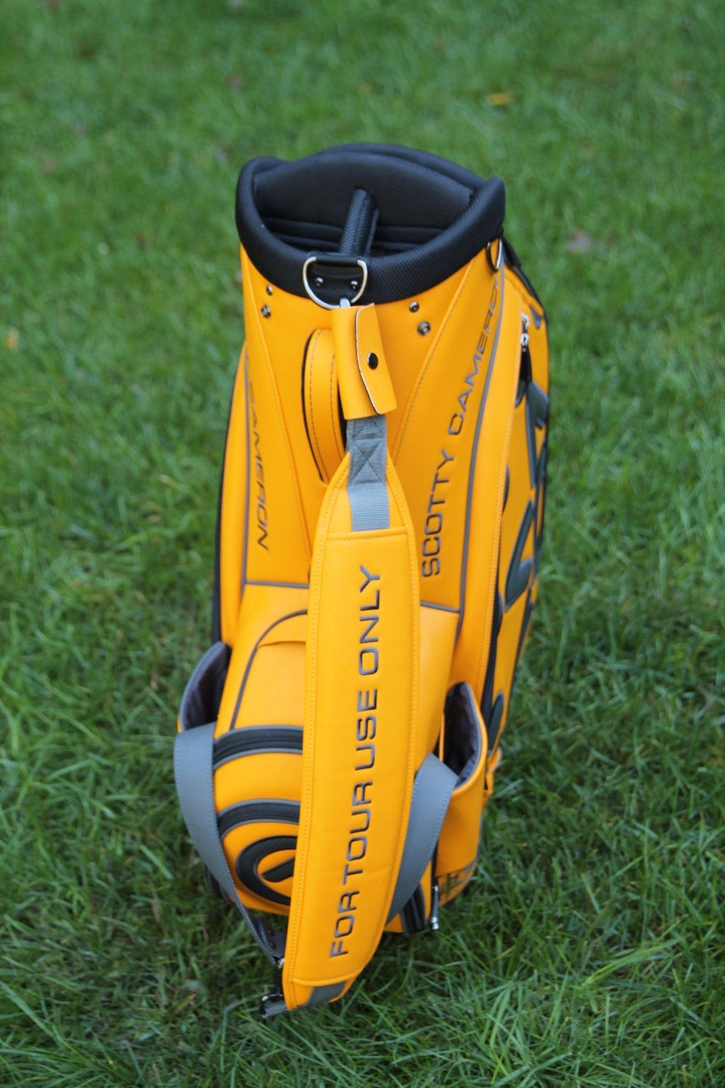 Scotty Cameron 7 Point Crown Staff Bag- Tour Bus Yellow