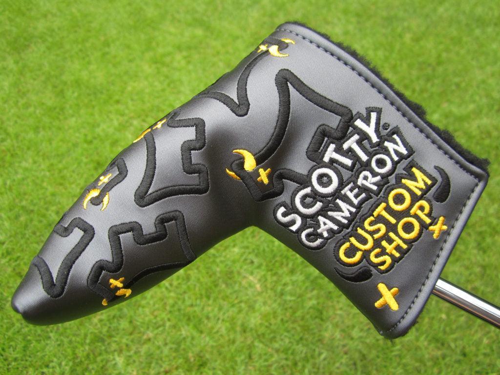 Scotty Cameron Custom Shop Grey Dancing Junk Yard Dogs Headcover