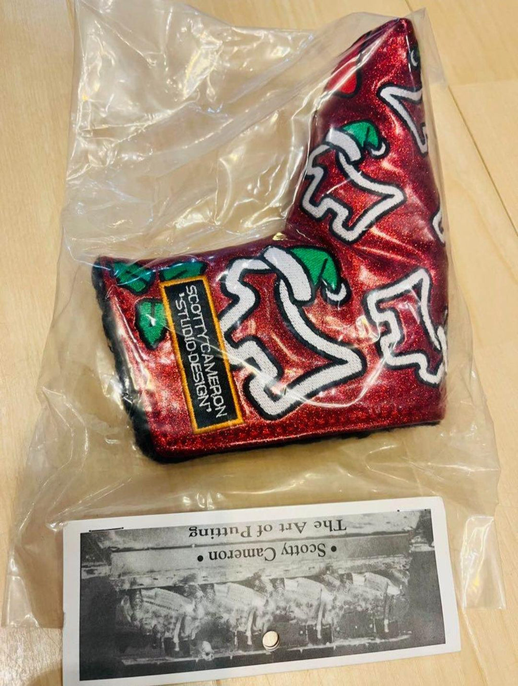 Scotty Cameron  2017 Holiday Feliz Navi Dog Gallery Red Special HeadCover