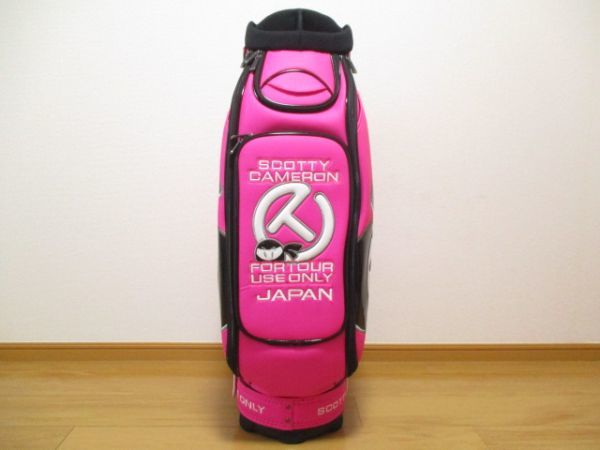 SCOTTY CAMERON Ninja Circle T Caddy Bag Pink 9.5