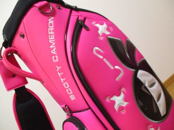 SCOTTY CAMERON Ninja Circle T Caddy Bag Pink 9.5
