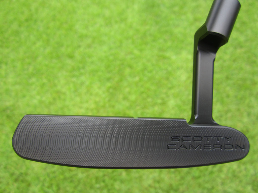 Scotty Cameron 2022 Jet Set Black Newport Special Select Limited Release 35″